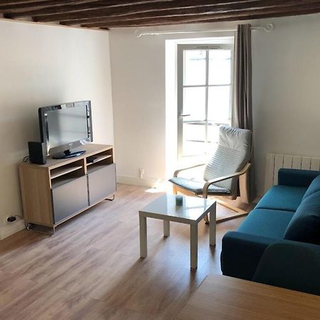 Fontainebleau - Chez Julien Apartamento Exterior foto